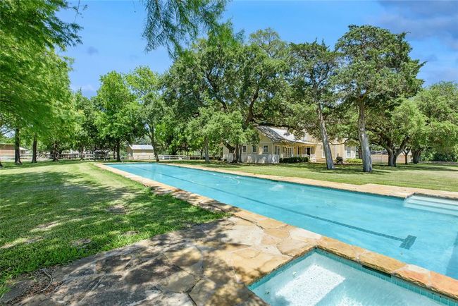 658 Fordtran Rd, Home with 6 bedrooms, 11 bathrooms and 6 parking in New Ulm TX | Image 38