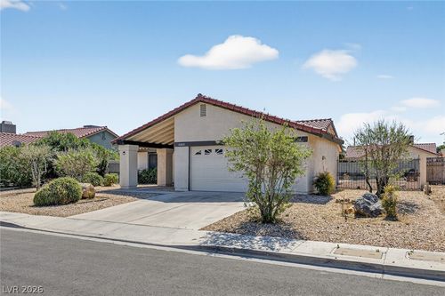 5805 Maynard Ave, Las Vegas, NV, 89108-4733 | Card Image