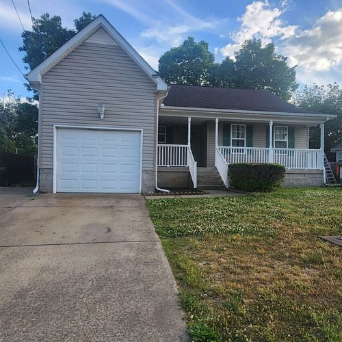1420 Laurel Oak Dr, Antioch, TN, 37013-1521 | Card Image