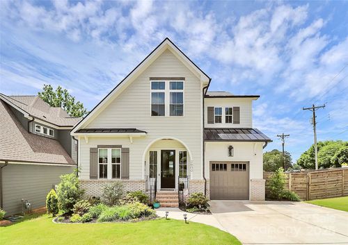 2600 Palm Ave, Charlotte, NC, 28205-2240 | Card Image