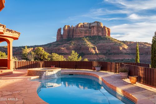 30 Rosemary Ct, Sedona, AZ, 86336-6872 | Card Image