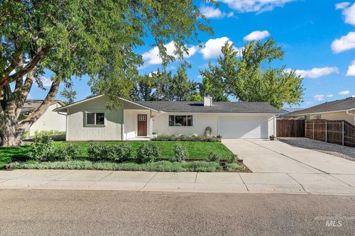 5696 N Millstream Way, Garden City, ID, 83714-1652 | Card Image