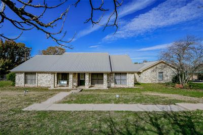 2606 County Road 454, House other with 4 bedrooms, 2 bathrooms and null parking in Stephenville TX | Image 1