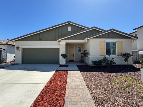 332 Manchester Dr, Los Banos, CA, 93635-5491 | Card Image