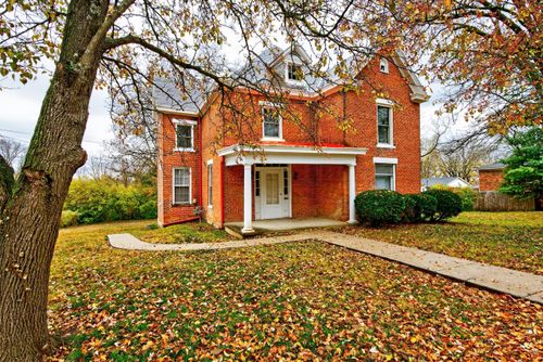 505 2nd St, Paris, KY, 40361-1554 | Card Image