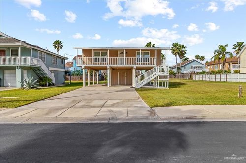 112 E Hibiscus St, South Padre Island, TX, 78597-7200 | Card Image