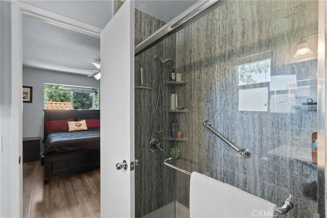22524 Paseo Terraza, Townhouse with 2 bedrooms, 2 bathrooms and 2 parking in Santa Clarita CA | Image 17