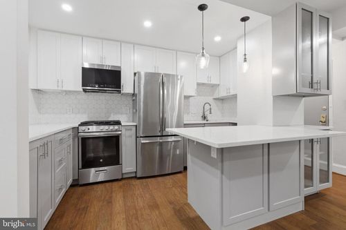 apt-102-2127 California St Nw, WASHINGTON, DC, 20008-1806 | Card Image