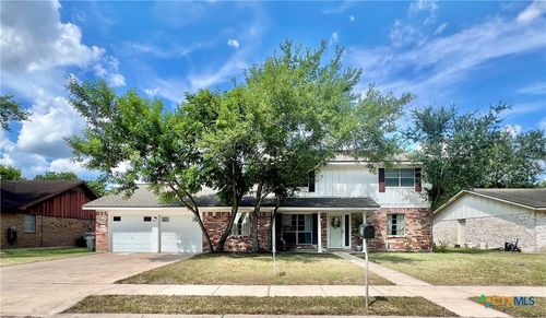 505 Yorkshire Ln, Victoria, TX, 77904-2241 | Card Image