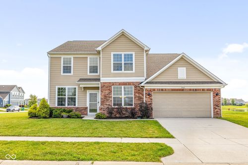 5563 Gateway East Dr, Whitestown, IN, 46075-4497 | Card Image