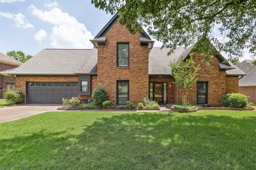 2242 Hickory Path Dr, Cordova, TN, 38016-5218 | Card Image