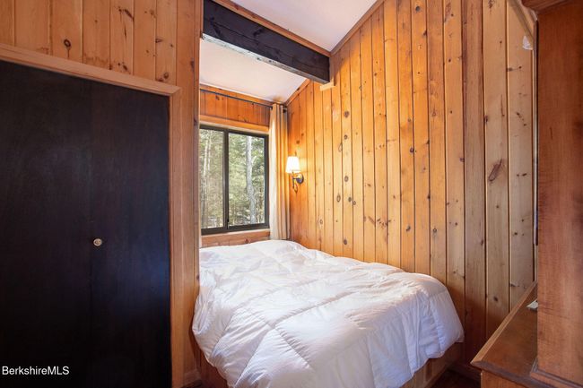 309 Tamarack Trl, House other with 3 bedrooms, 1 bathrooms and null parking in Sandisfield MA | Image 9
