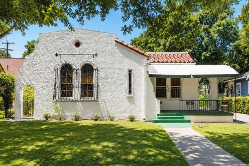 1549 W Huisache Ave, San Antonio, TX, 78201-5437 | Card Image