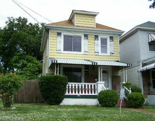 829 22nd St, Newport News, VA, 23607-5311 | Card Image