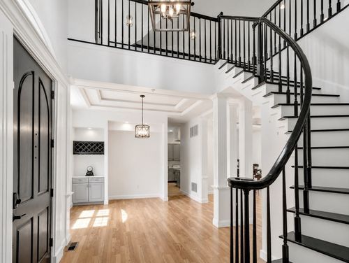 31 Cedar St, North Reading, MA, 01864-2727 | Card Image