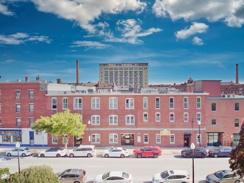 170 Common St, Lawrence, MA, 01840-1558 | Card Image