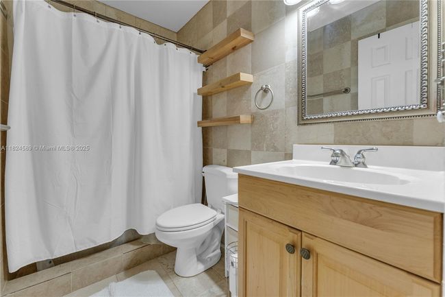 12350 Nw 7 Th Trl, House other with 3 bedrooms, 2 bathrooms and null parking in Miami FL | Image 23