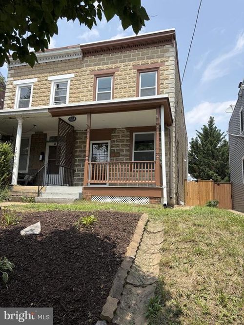 223 E 5th St, FREDERICK, MD, 21701-5211 | Card Image