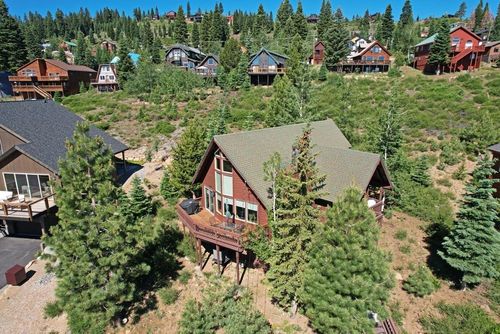 14683 Northwoods Blvd, Truckee, CA, 96161-7057 | Card Image