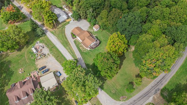 104 Dawson Dr, House other with 3 bedrooms, 2 bathrooms and 2 parking in Midland PA | Image 39