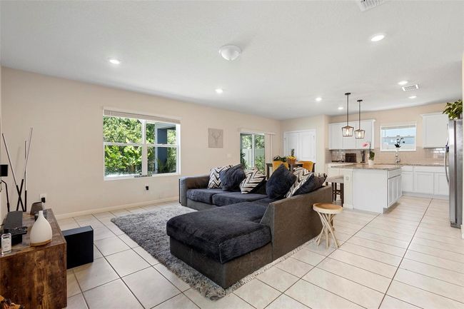 1105 Grand Hammock Ct, House other with 4 bedrooms, 3 bathrooms and null parking in KISSIMMEE FL | Image 31
