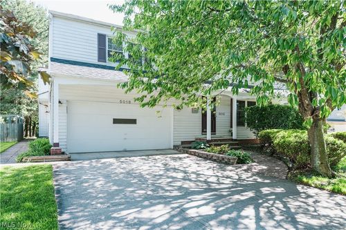 5018 Hartley Dr, Lyndhurst, OH, 44124-1025 | Card Image