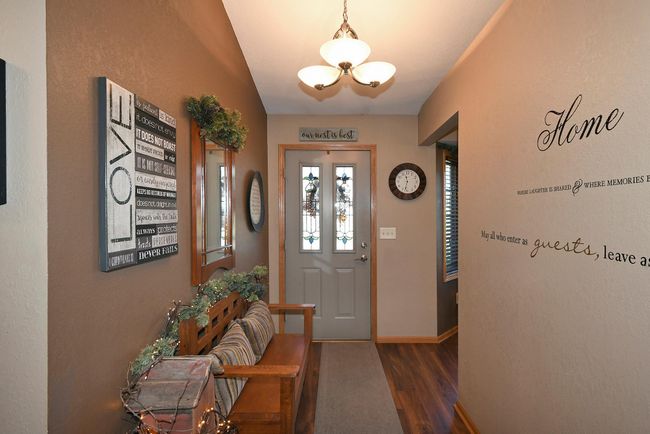 Entry.jpg | Image 9