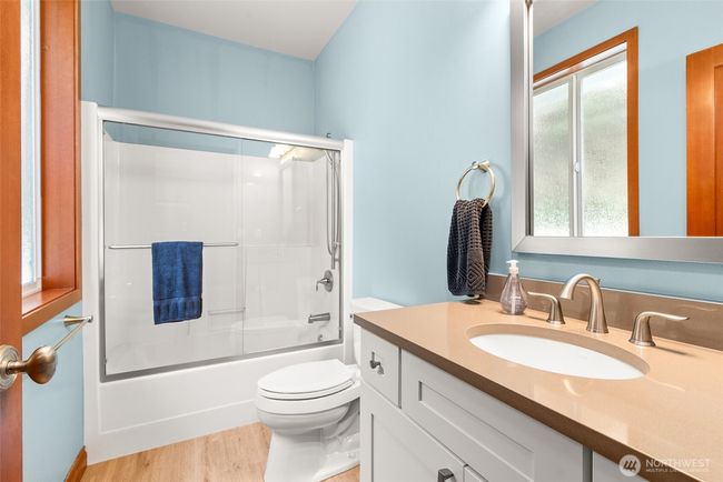 5417 Boulevard Extension Rd Se, House other with 3 bedrooms, 6 bathrooms and 4 parking in Olympia WA | Image 20