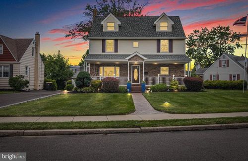 518 Stewart Rd, Hatboro, PA, 19040-2422 | Card Image