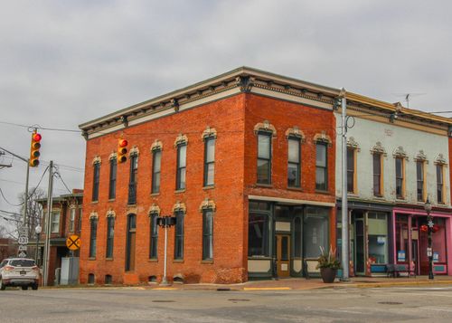 2 N Main St, Three Rivers, MI, 49093-1577 | Card Image