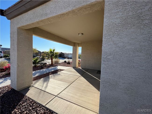 Entry | Image 6