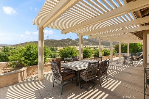 4902 Copper Creek Dr, Banning, CA, 92220-6489 | Card Image