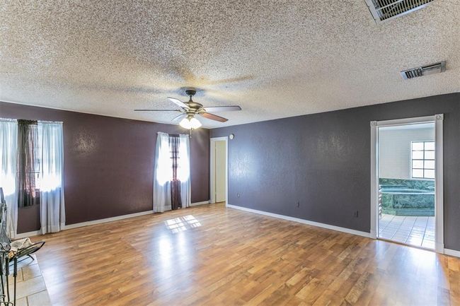 180 Fcr 797, Home with 6 bedrooms, 7 bathrooms and null parking in Donie TX | Image 4