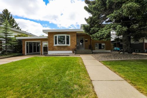2210 9 Ave S, Lethbridge, AB, T1J1X3 | Card Image