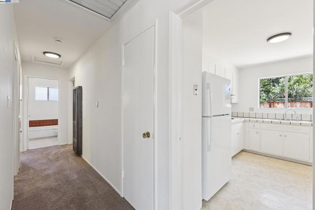 916 El Caminito, House other with 3 bedrooms, 2 bathrooms and 4 parking in Livermore CA | Image 14