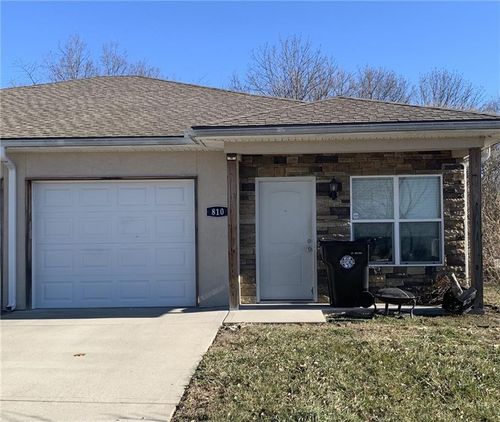 810 Riffle Dr, Pleasant Hill, MO, 64080-1787 | Card Image