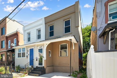 1307 S Hanson St, PHILADELPHIA, PA, 19143-4420 | Card Image