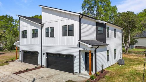 836 Day Ave, Burlington, NC, 27217-2506 | Card Image