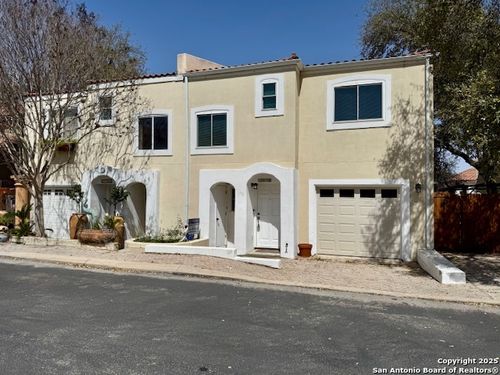 2779 Del Pilar Dr, San Antonio, TX, 78232-4194 | Card Image