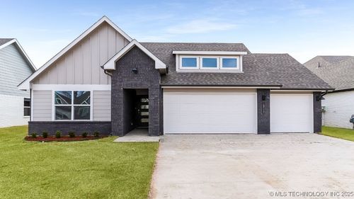 10112 E 131st Pl S, Bixby, OK, 74008-3372 | Card Image