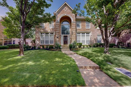 7412 Sugar Maple Dr, Irving, TX, 75063-8409 | Card Image