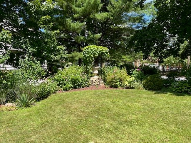 23 Church Ln, House other with 3 bedrooms, 2 bathrooms and null parking in Bennington VT | Image 28