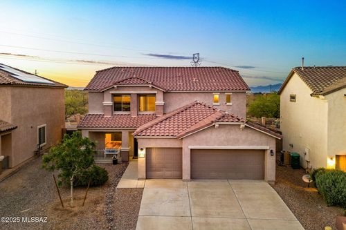 950 W Vuelta Olivero, Sahuarita, AZ, 85629-8401 | Card Image