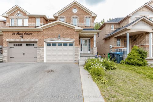 35 Prince Cres, Brampton, ON, L7A2C8 | Card Image