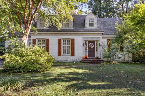 1038 E Rainbow Dr, Memphis, TN, 38107-3110 | Card Image