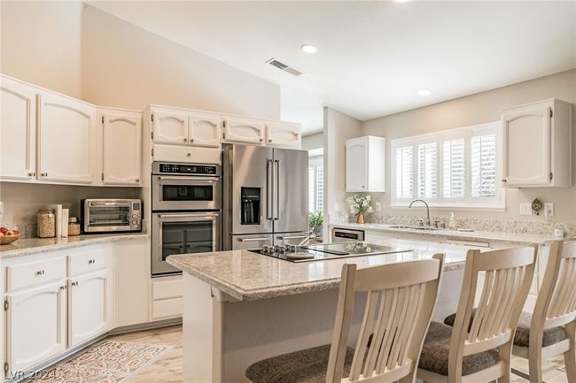 3740 Fox Glen Pkwy, House other with 3 bedrooms, 2 bathrooms and null parking in Las Vegas NV | Image 15