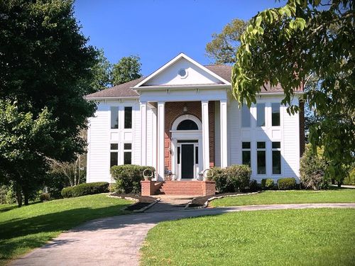 151 Pigeon Roost Creek Rd, Cookeville, TN, 38506-7614 | Card Image