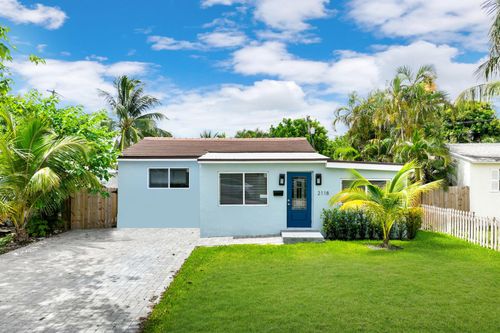 2118 Arthur St, Hollywood, FL, 33020-3036 | Card Image