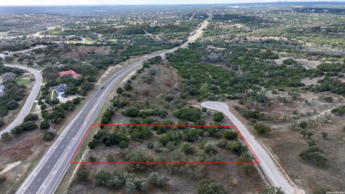 135 Zinnia Ave, Spring Branch, TX, 78070 | Card Image