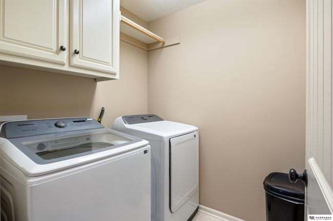 20029 Oak St, House other with 5 bedrooms, 4 bathrooms and 3 parking in Gretna NE | Image 40